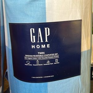 Organic Blue Gingham Twin comforter set from Gap Home.  I have two of these